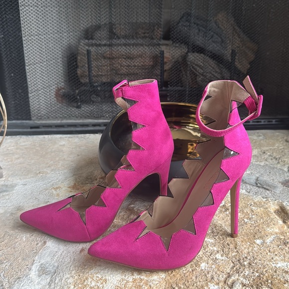 ✨NEW✨ Shoedazzle Randi Ankle Strap Pump - Picture 3 of 5